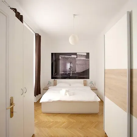 Apartamento Skyscraper Tour As *